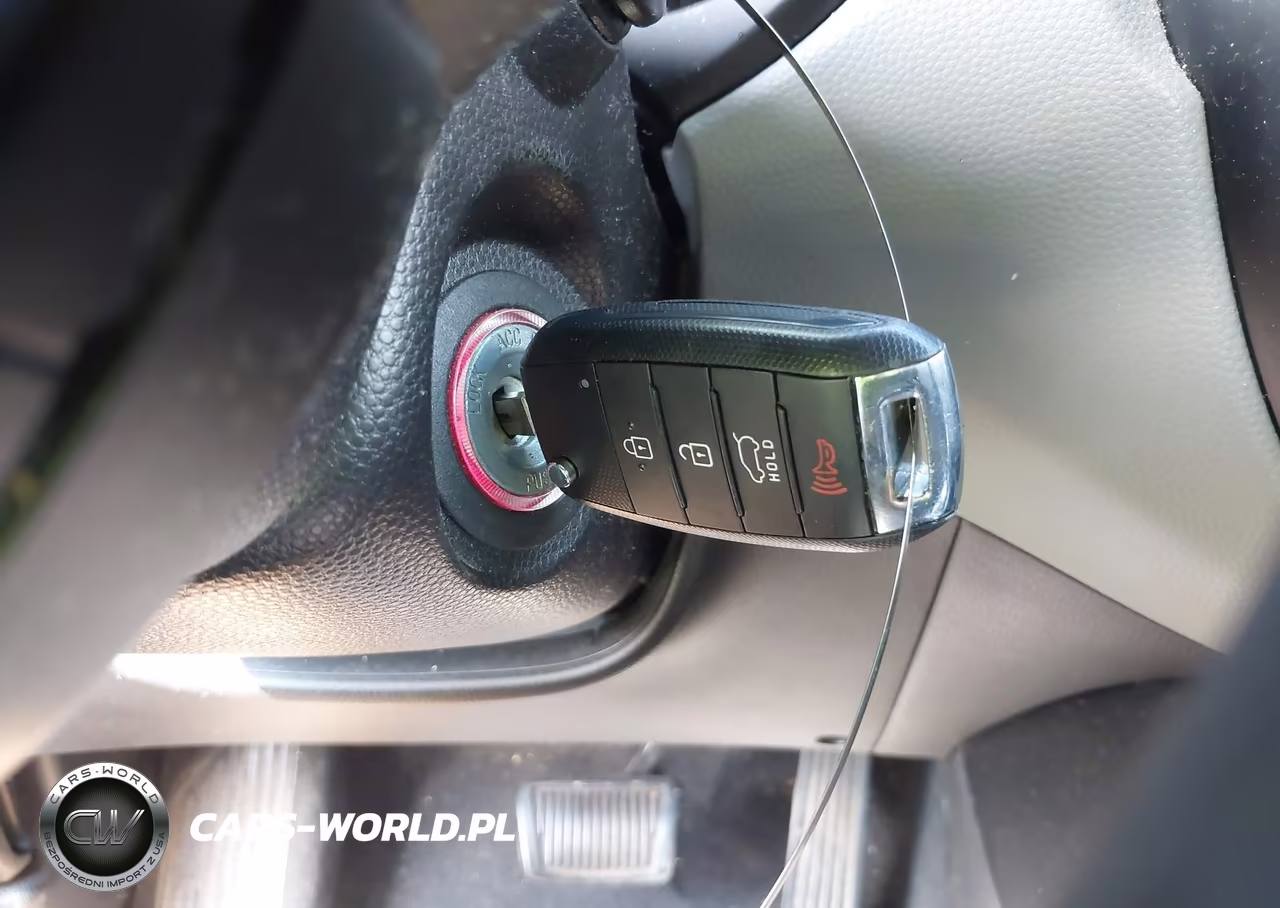 2015 Kia Soul + VIN:KNDJP3A5XF7779161 - 11