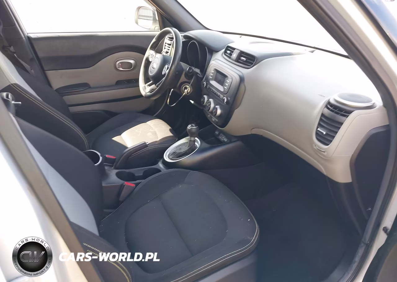 2015 Kia Soul + VIN:KNDJP3A5XF7779161 - 5