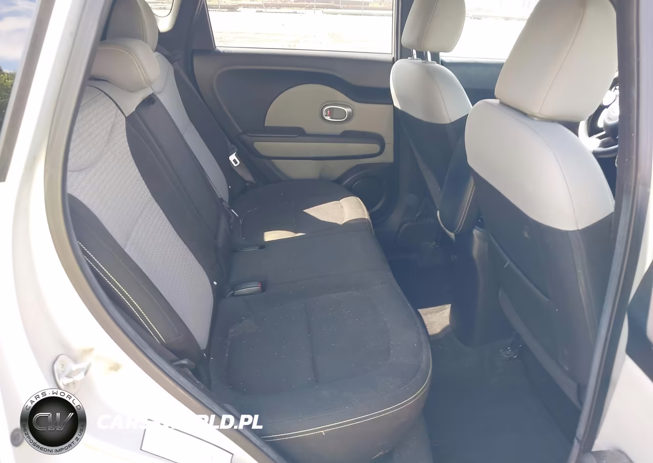 2015 Kia Soul + VIN:KNDJP3A5XF7779161 - 8
