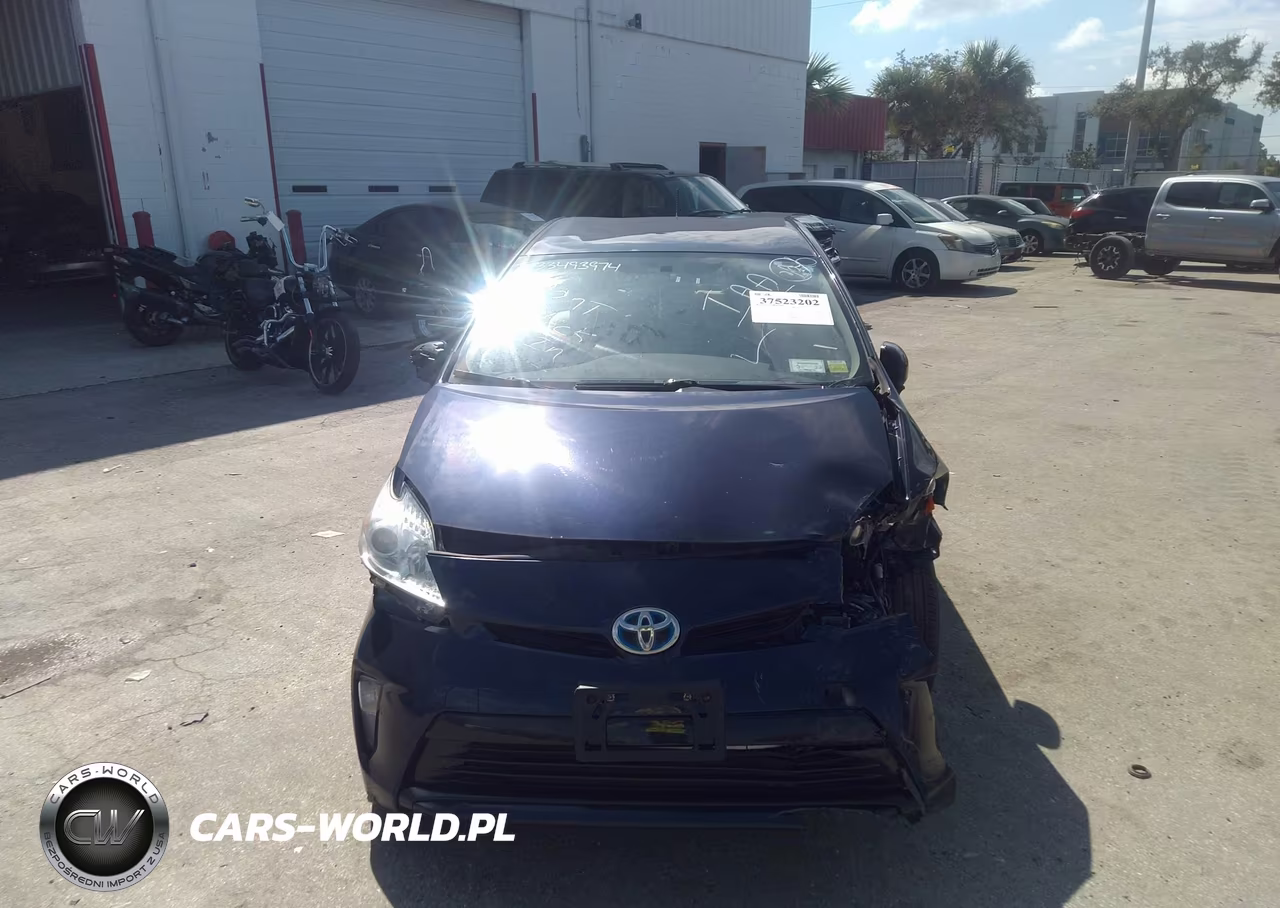 2015 Toyota Prius Three VIN:JTDKN3DU2F0464649 - 12
