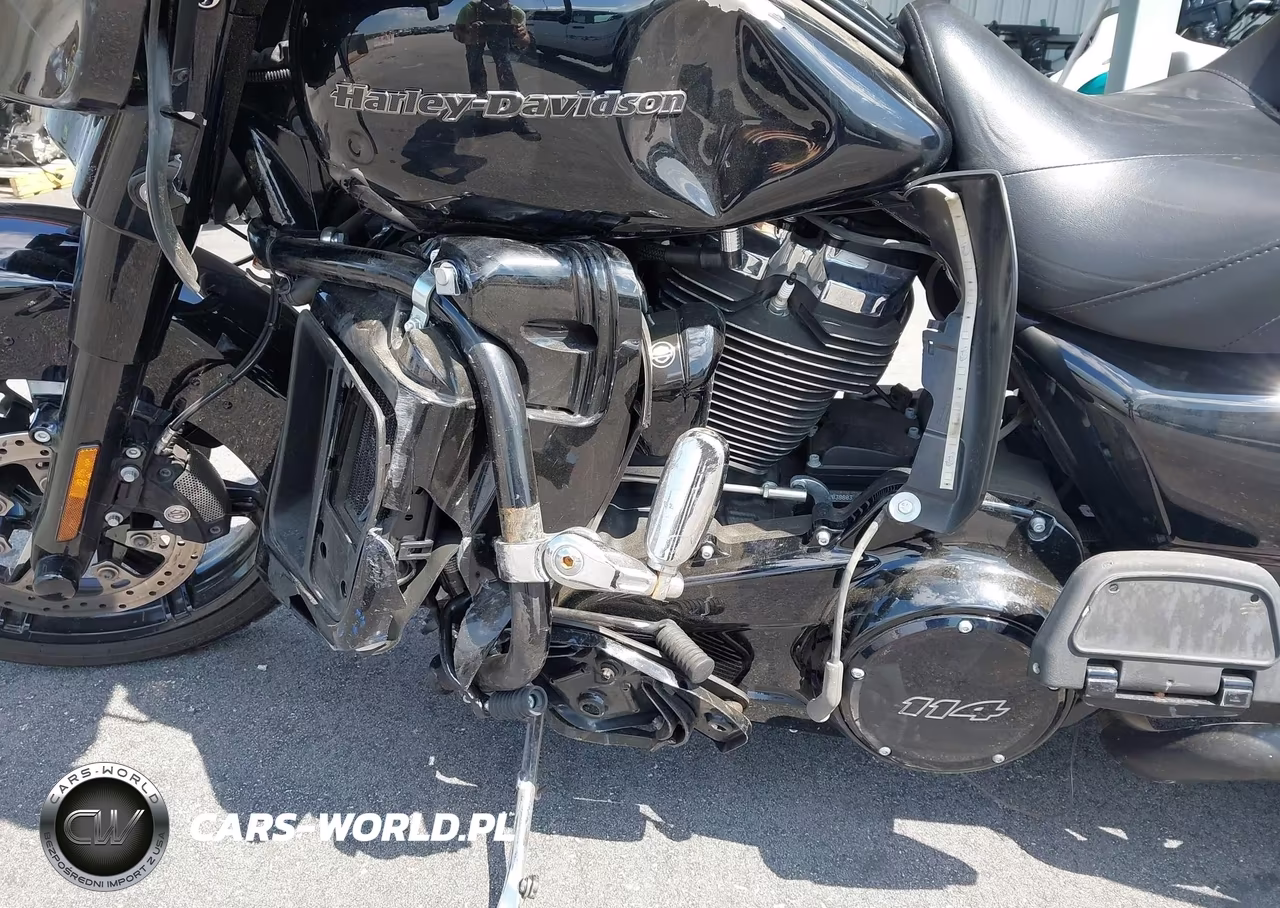 2020 Harley-Davidson Flhtk VIN:1HD1KEF16LB653046 - 9