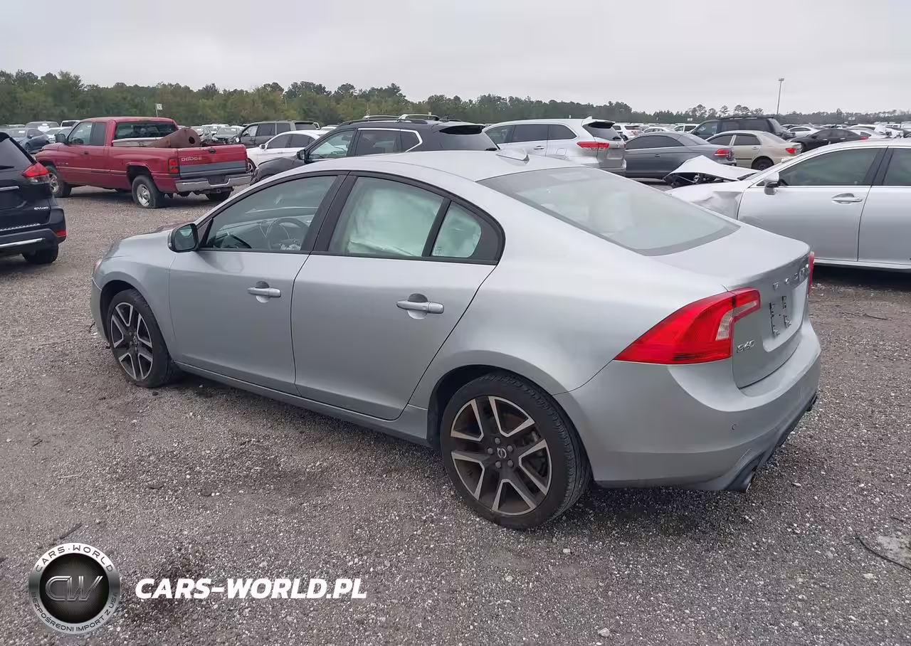 2018 Volvo S60 T5 Dynamic VIN:YV126MFL2J2453326 - 3