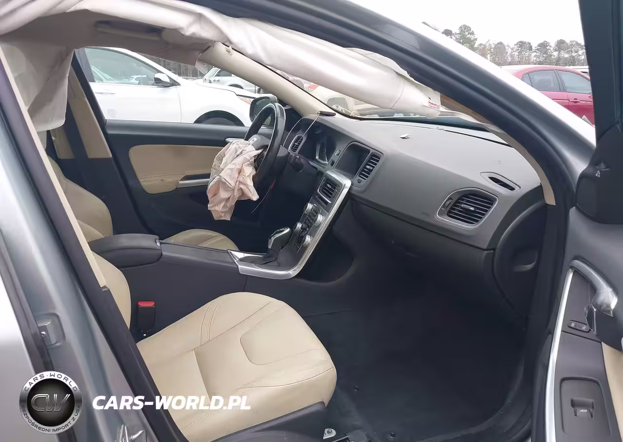 2018 Volvo S60 T5 Dynamic VIN:YV126MFL2J2453326 - 5
