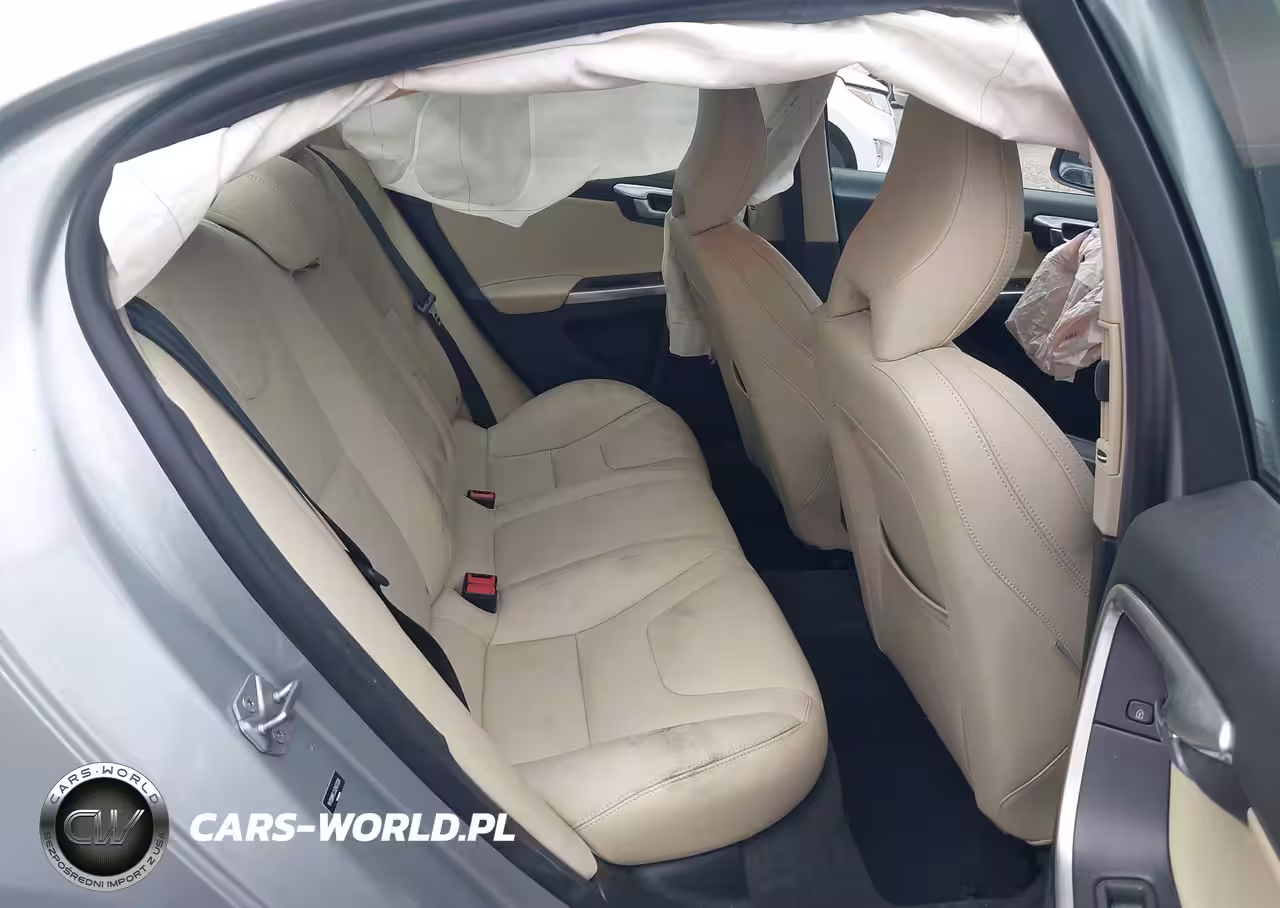 2018 Volvo S60 T5 Dynamic VIN:YV126MFL2J2453326 - 8