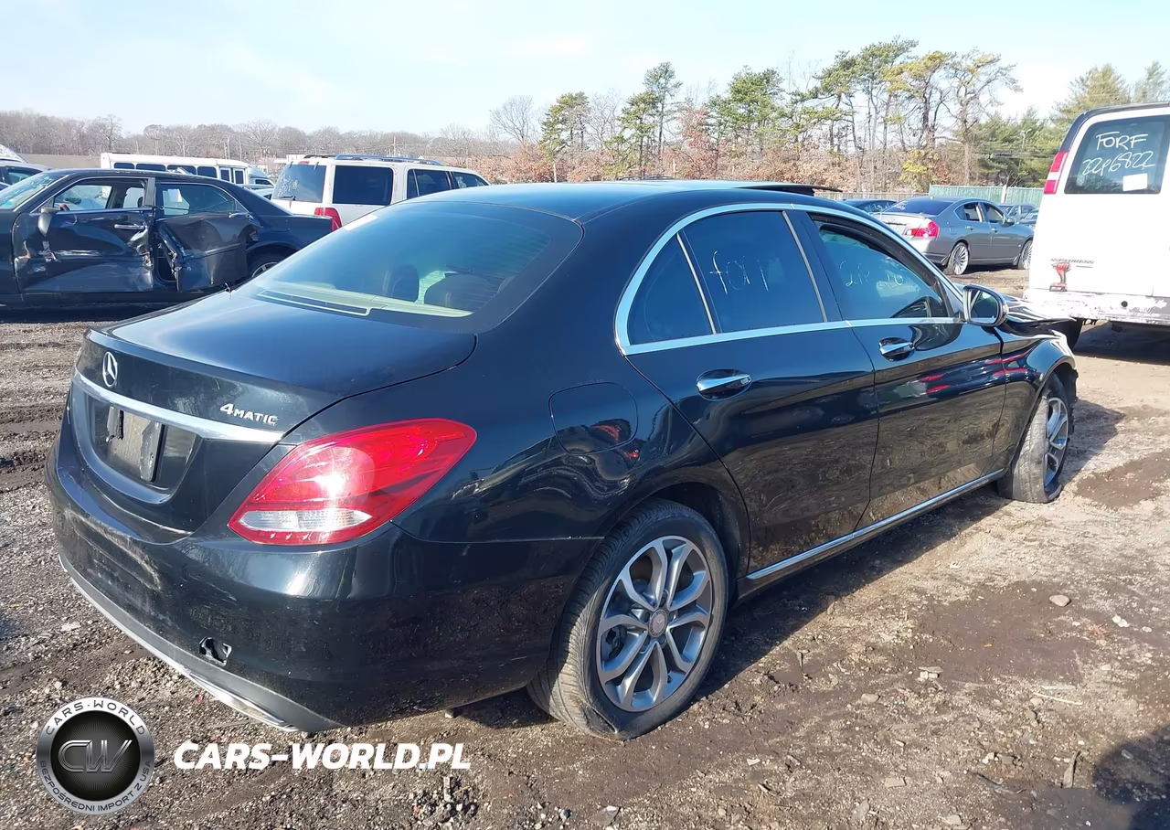 2017 Mercedes-Benz C 300 4Matic-Luxury 4Matic-Sport 4Matic VIN:55SWF4KB8HU202708 - 4