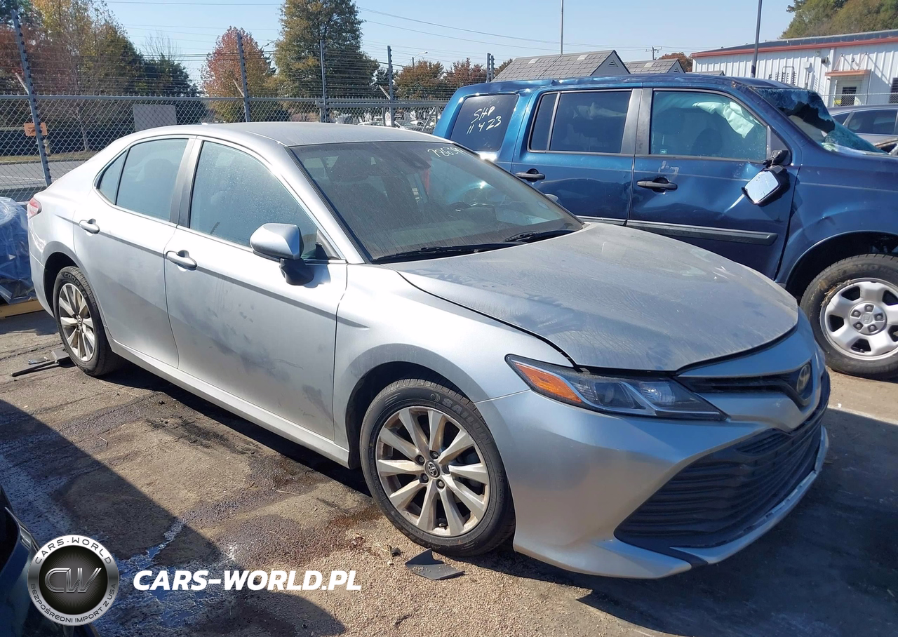2019 Toyota Camry Le VIN:4T1B11HK5KU786399 - 13