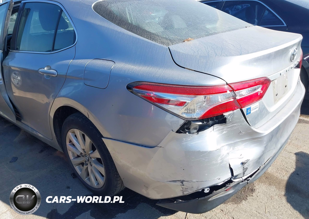 2019 Toyota Camry Le VIN:4T1B11HK5KU786399 - 6
