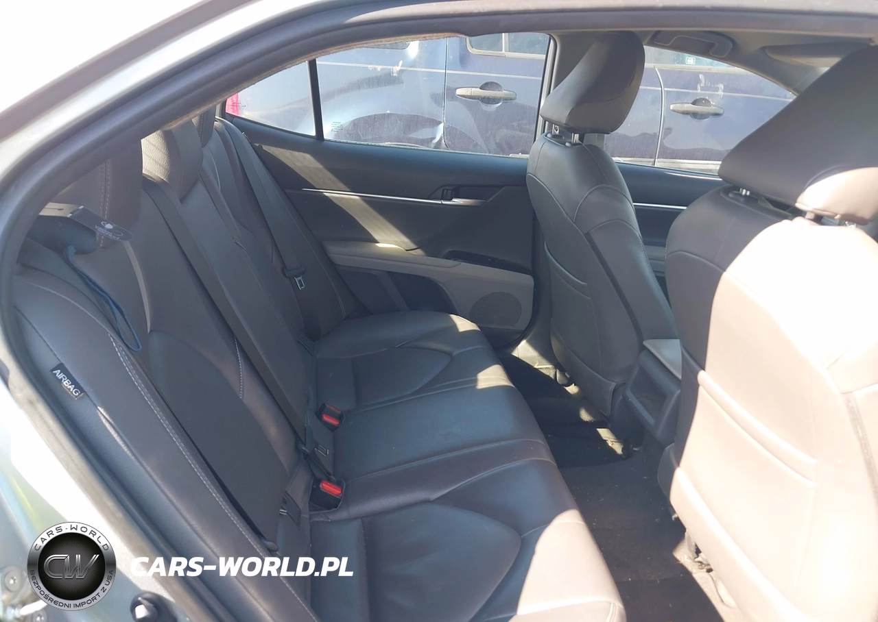 2019 Toyota Camry Le VIN:4T1B11HK5KU786399 - 8