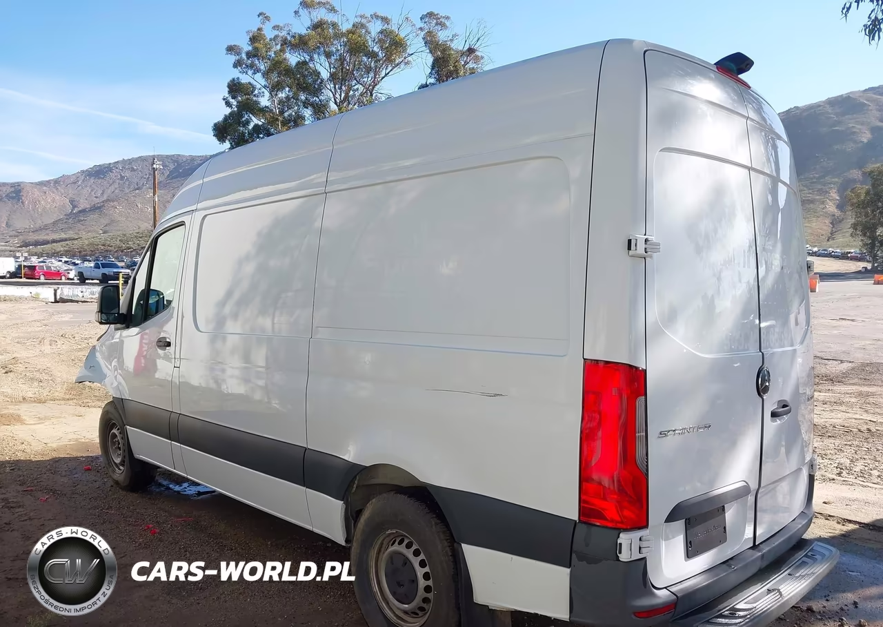2023 Mercedes-Benz Sprinter 1500 Standard Roof 4-Cyl Gas VIN:W1Y70BGYXPT135769 - 3