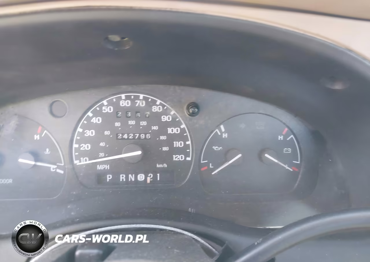 2000 Ford Ranger Xlt-Xl VIN:1FTYR10C8YTA05658 - 7