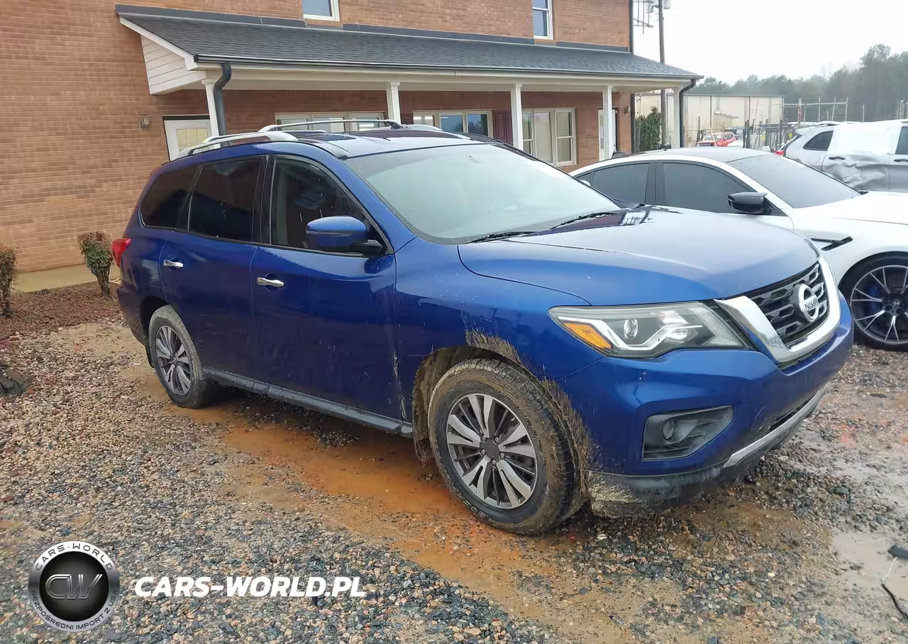 2017 Nissan Pathfinder S