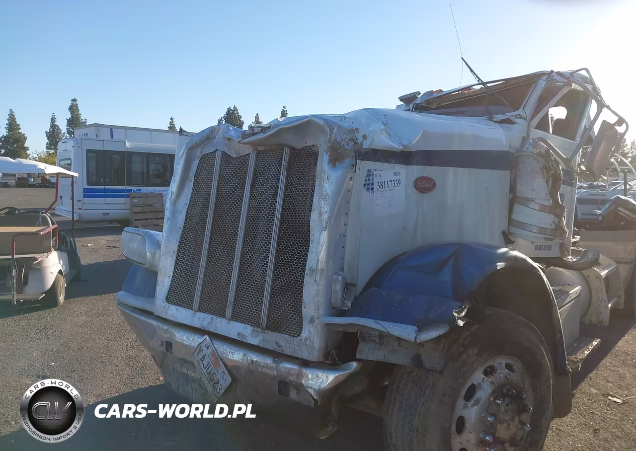 2023 Peterbilt 389 VIN:1XPXA48X0PD818673 - 10