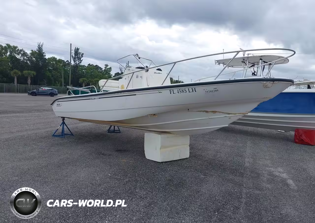 2000 Boston Whaler Jl149