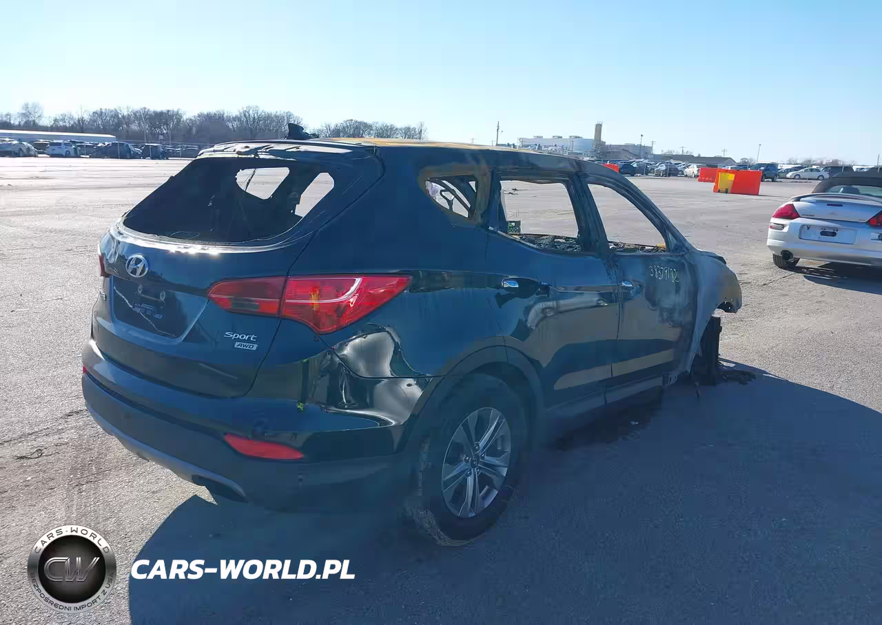 2016 Hyundai Santa Fe Sport 2.4L VIN:5XYZTDLBXGG347410 - 4