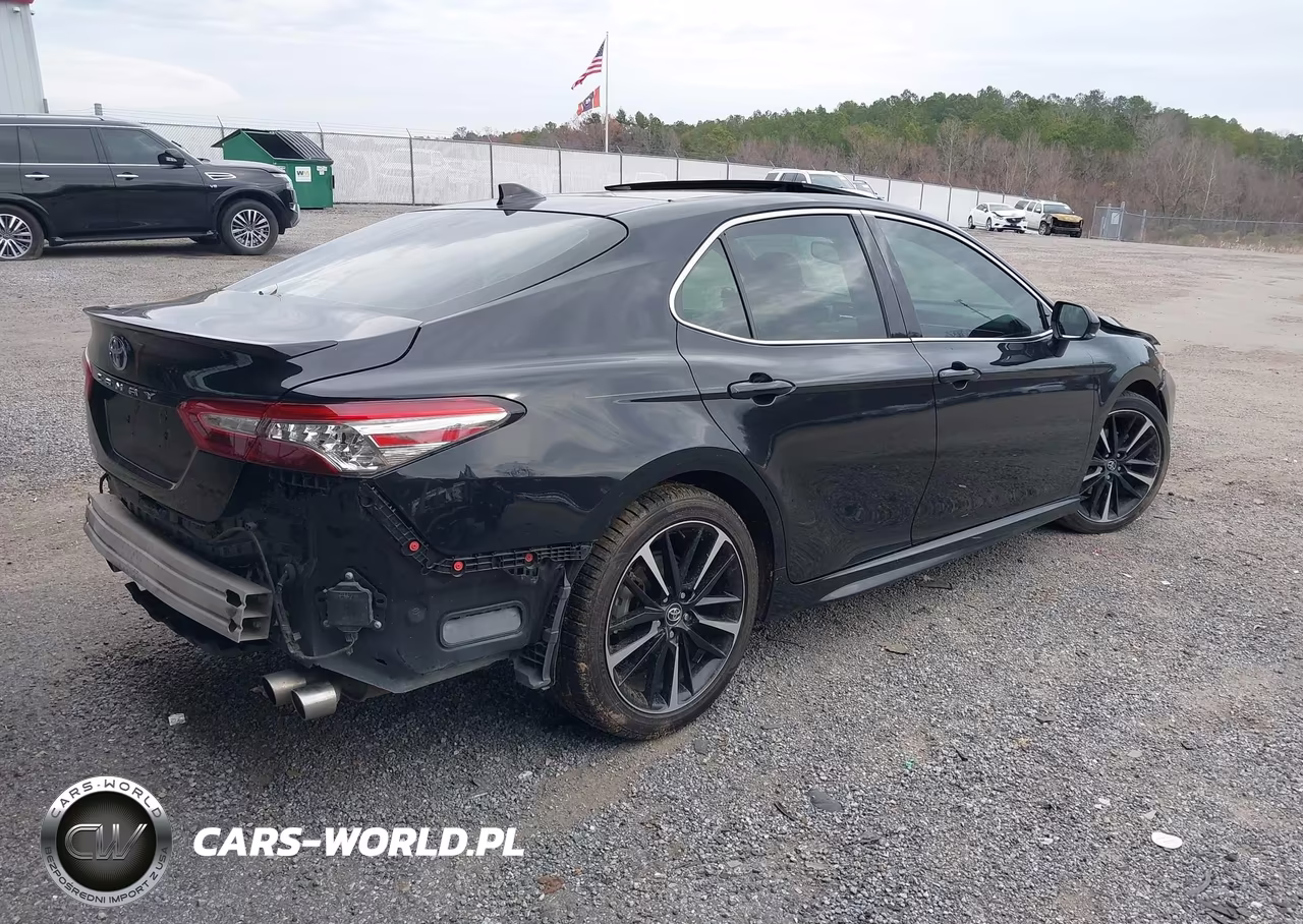 2020 Toyota Camry Xse VIN:4T1K61AK7LU339313 - 4