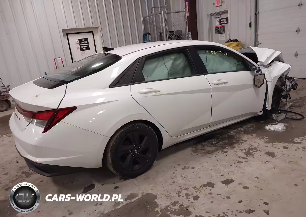 2022 Hyundai Elantra Sel VIN:5NPLS4AG7NH085455 - 4