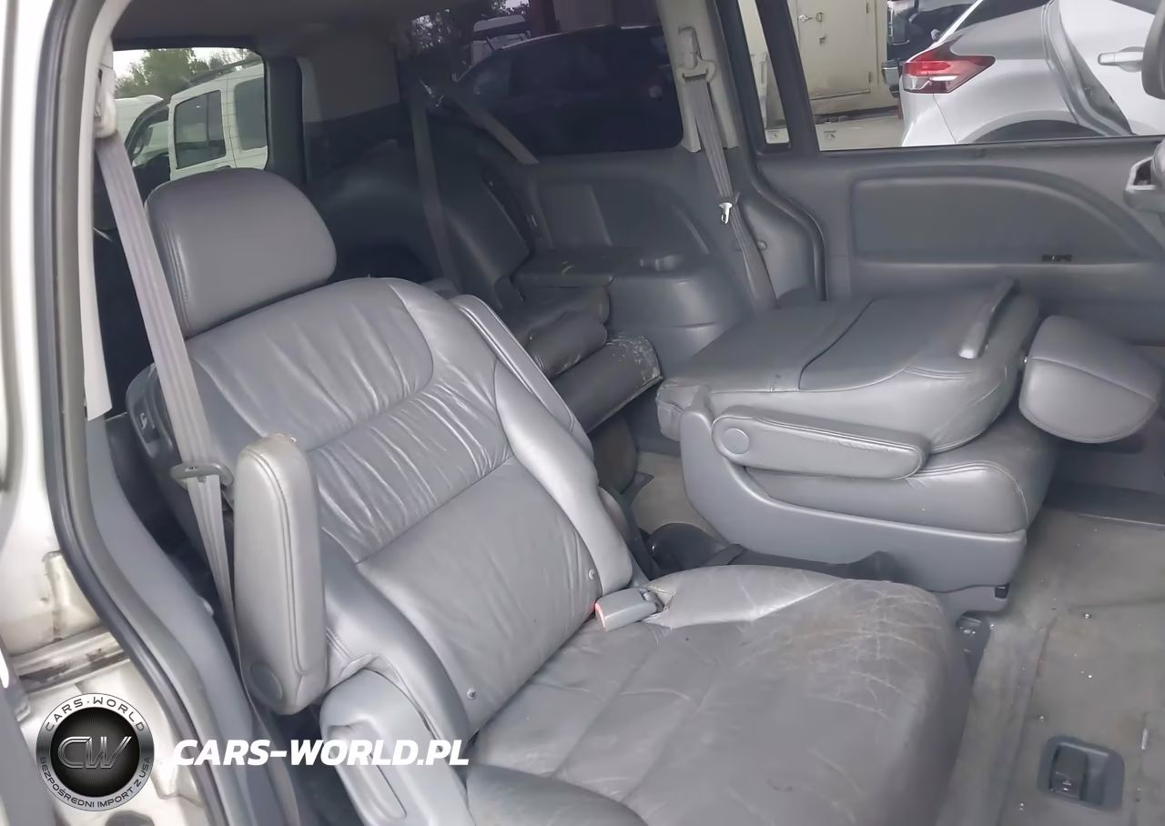2005 Honda Odyssey Touring VIN:5FNRL38855B045180 - 8