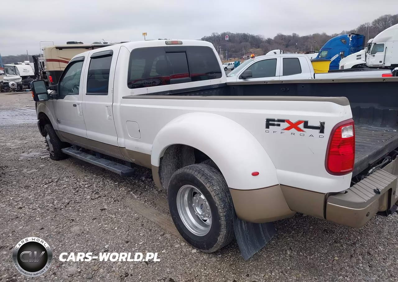 2011 Ford F350 Super Duty VIN:1FT8W3DT7BEB30080 - 3