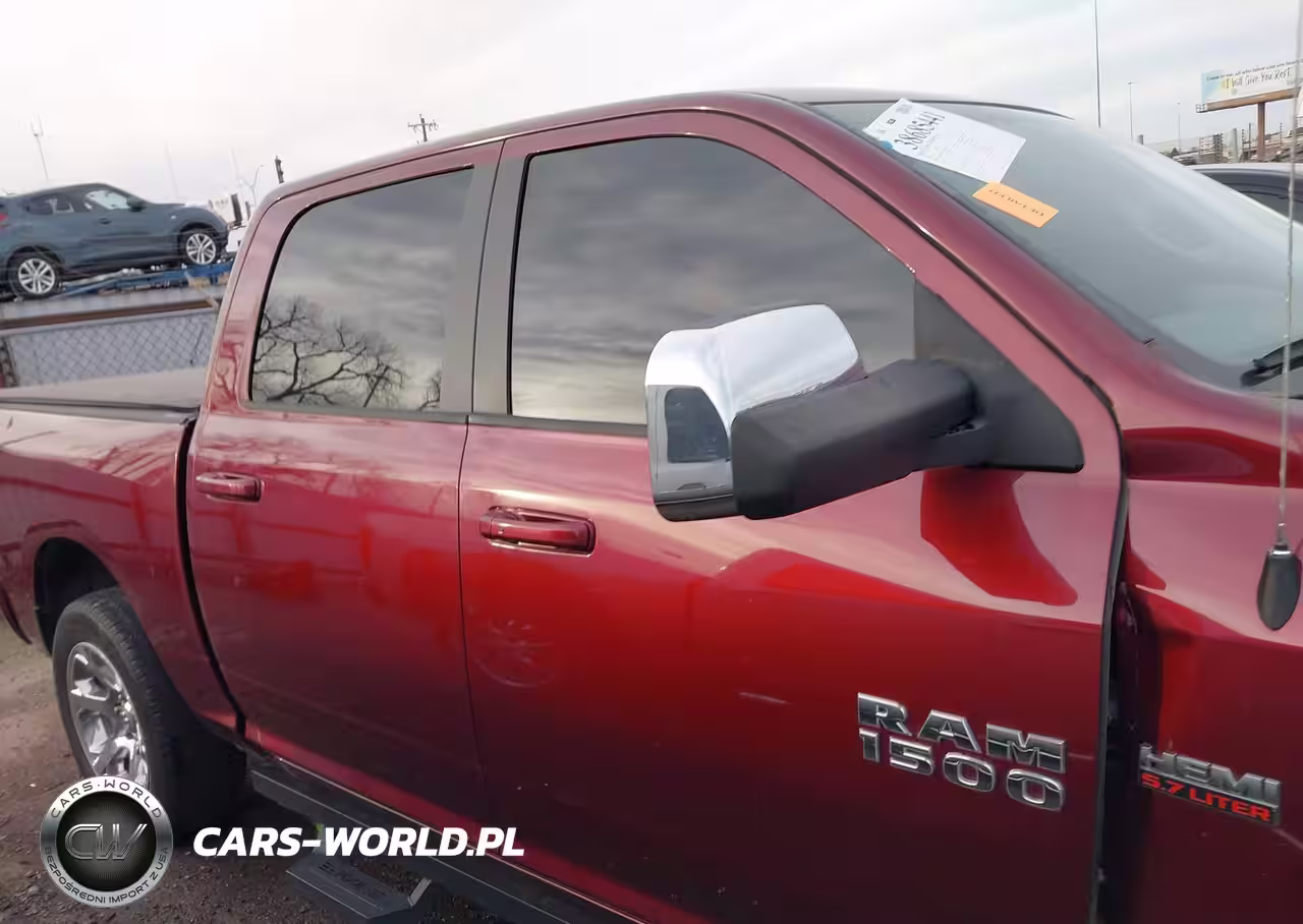 2016 Ram 1500 Sport VIN:1C6RR6MT4GS297946 - 13