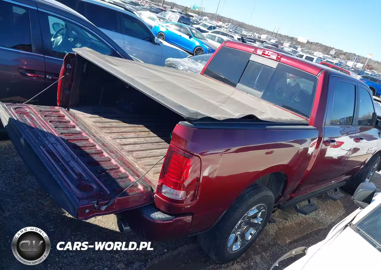 2016 Ram 1500 Sport VIN:1C6RR6MT4GS297946 - 4