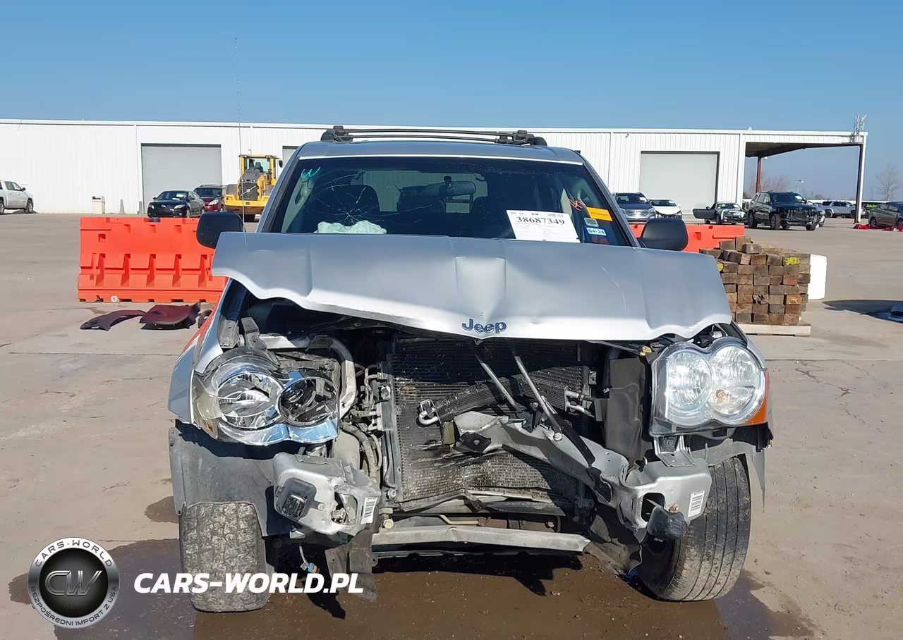 2009 Jeep Grand Cherokee Laredo VIN:1J8GS48K09C555248 - 12