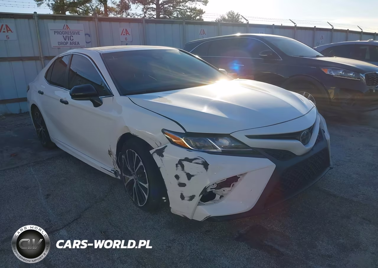 2020 Toyota Camry Se