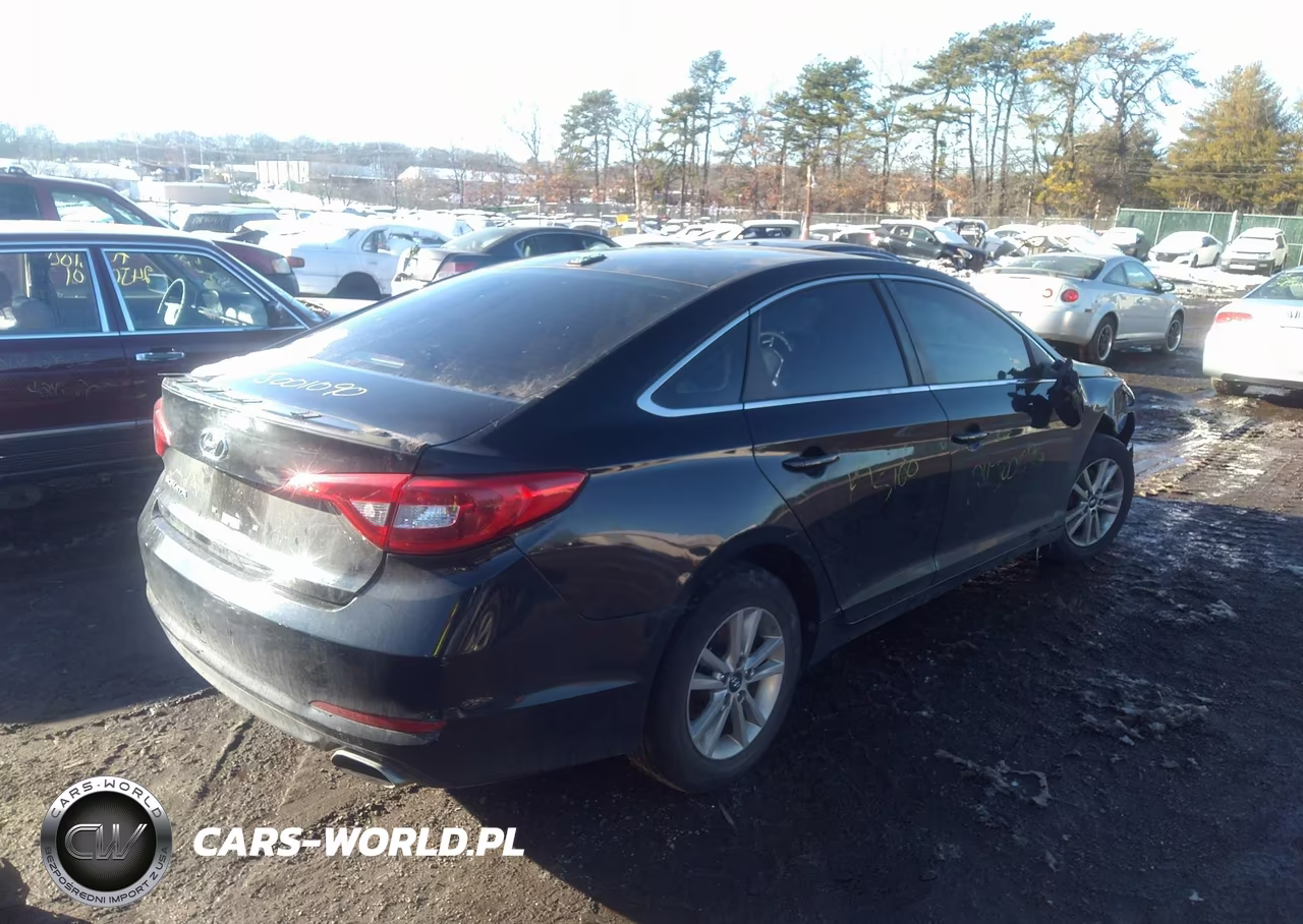 2015 Hyundai Sonata Se VIN:5NPE24AF9FH062311 - 4