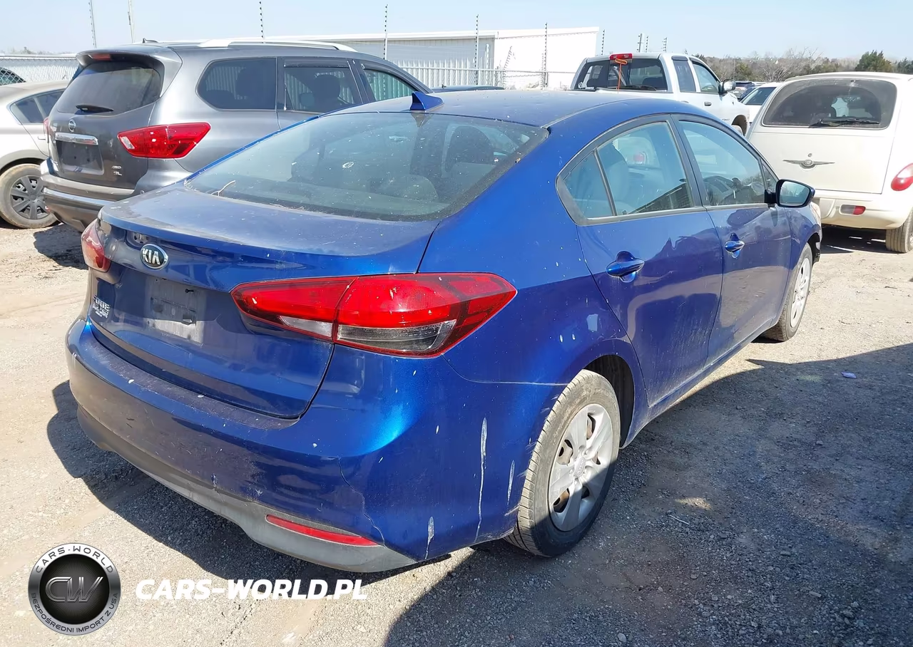 2018 Kia Forte Lx VIN:3KPFL4A74JE164283 - 4
