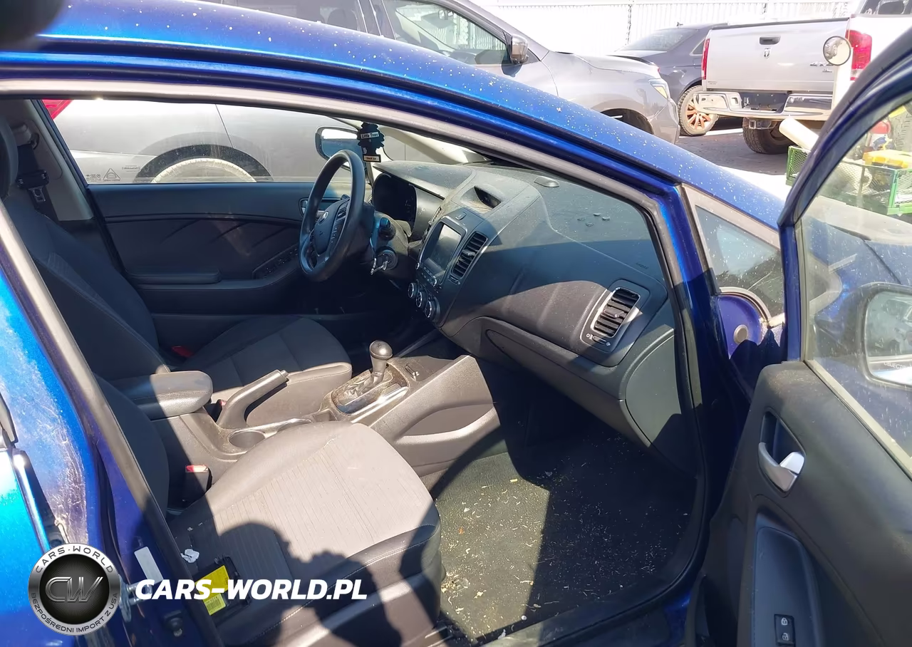 2018 Kia Forte Lx VIN:3KPFL4A74JE164283 - 5