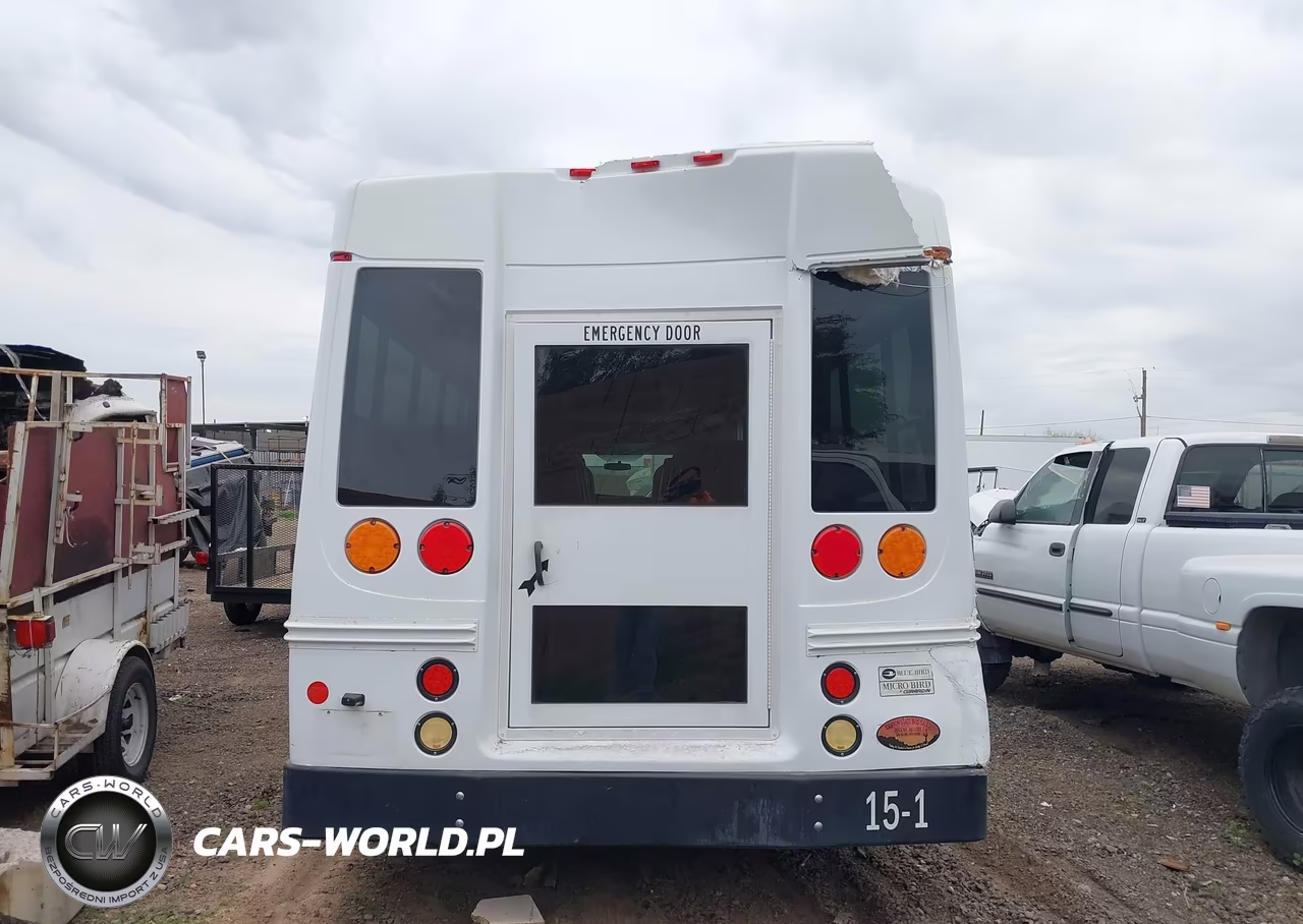 2015 Chevrolet Express Cutaway 3500 VIN:1GB3G3BG8F1106854 - 7
