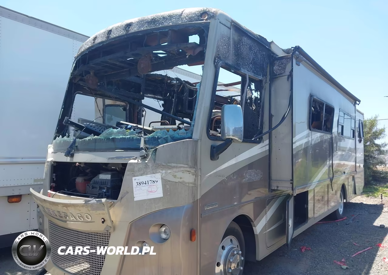 2017 Winnebago F53 VIN:1F66F5DY7H0A08469 - 12
