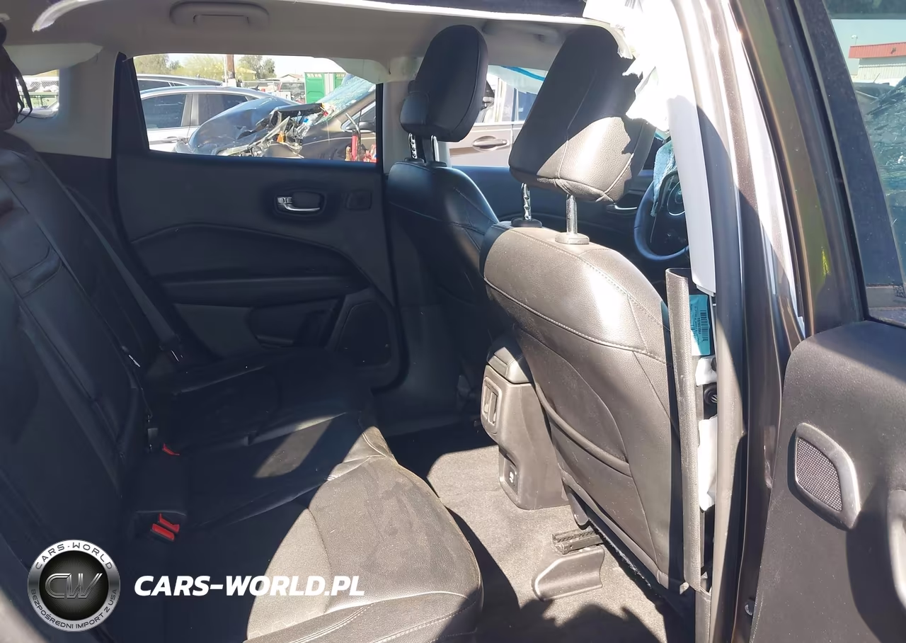 2018 Jeep Compass Altitude Fwd VIN:3C4NJCBB5JT407366 - 8