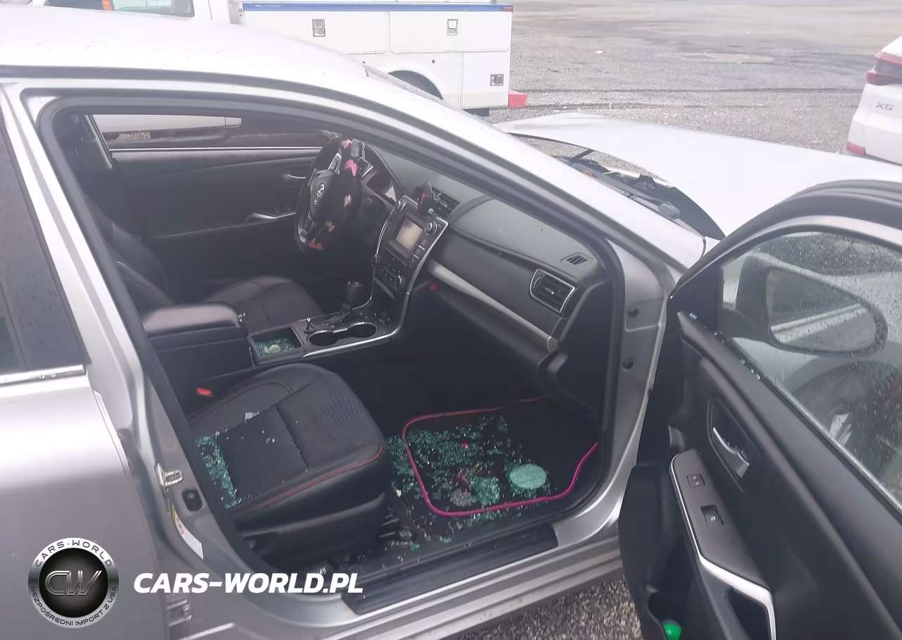 2015 Toyota Camry Se VIN:4T1BF1FK2FU491870 - 5