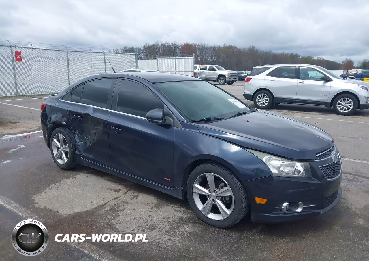 2014 Chevrolet Cruze 2Lt Auto – zdjęcie 1 z 16