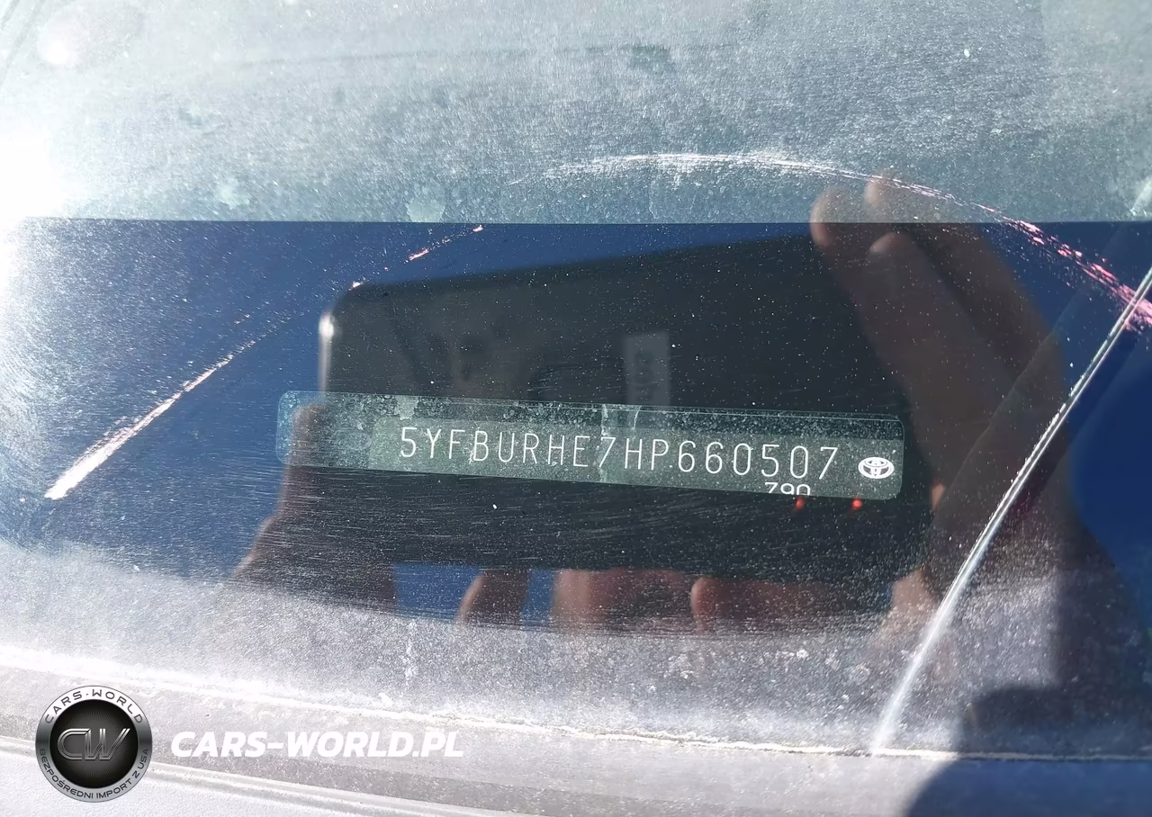 2017 Toyota Corolla L-Le-Xle-Se-Xse VIN:5YFBURHE7HP660507 - 9