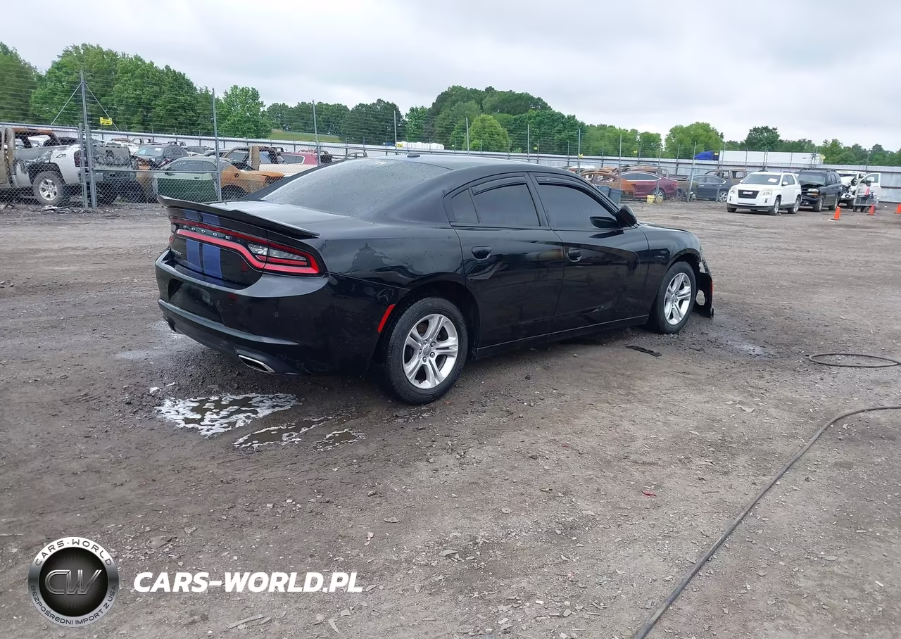 2020 Dodge Charger Sxt Rwd VIN:2C3CDXBG7LH154097 - 4