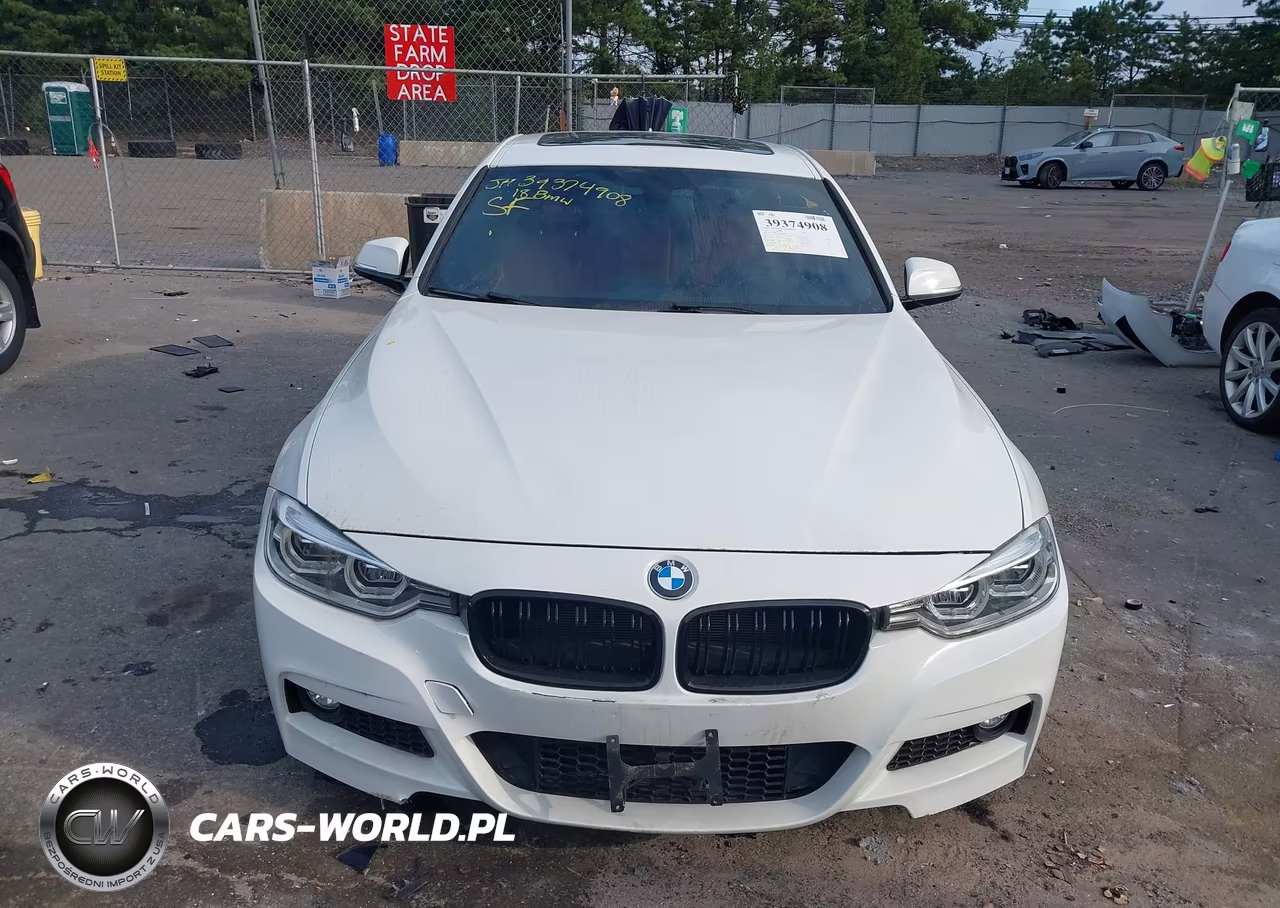 2018 BMW 330I xDrive VIN:WBA8D9G50JNU68891 - 12