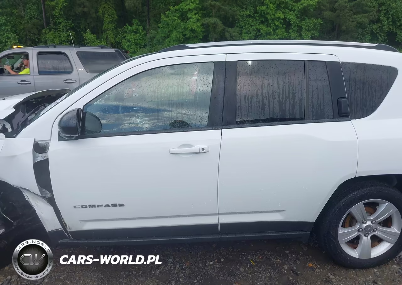 2013 Jeep Compass Latitude VIN:1C4NJDEB5DD190350 - 15