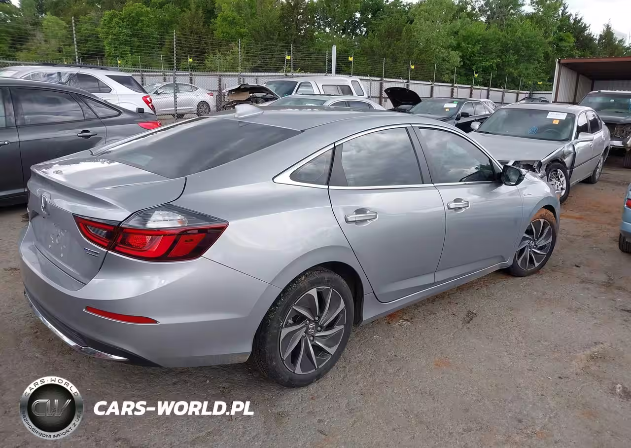 2022 Honda Insight Touring VIN:19XZE4F9XNE015805 - 4