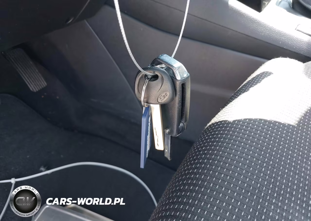 2020 Kia Forte Fe VIN:3KPF24AD0LE171663 - 11