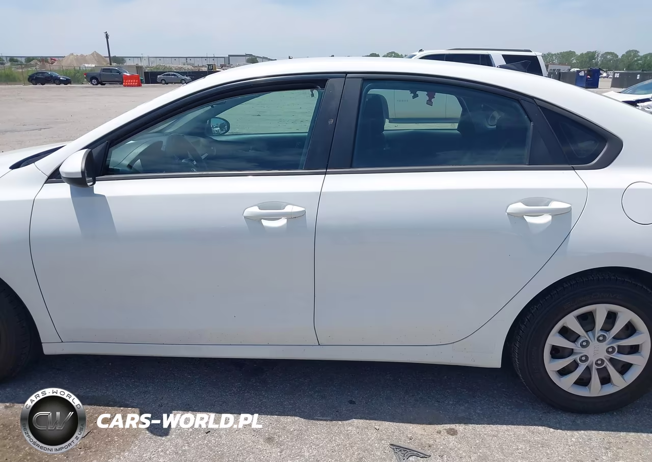 2020 Kia Forte Fe VIN:3KPF24AD0LE171663 - 14