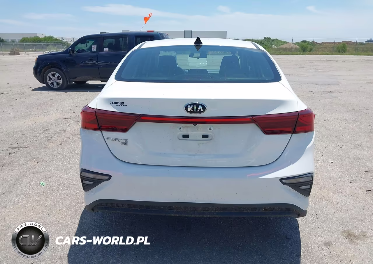 2020 Kia Forte Fe VIN:3KPF24AD0LE171663 - 16