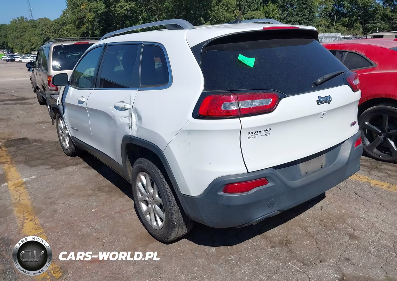 2018 Jeep Cherokee Latitude Fwd VIN:1C4PJLCB8JD590470 - 3