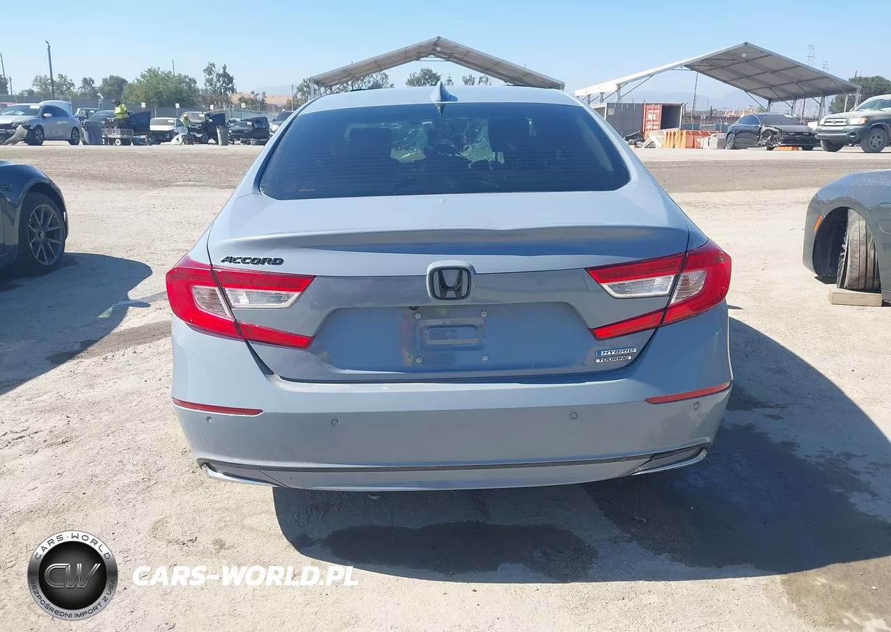 2022 Honda Accord Hybrid Touring VIN:1HGCV3F9XNA012181 - 17