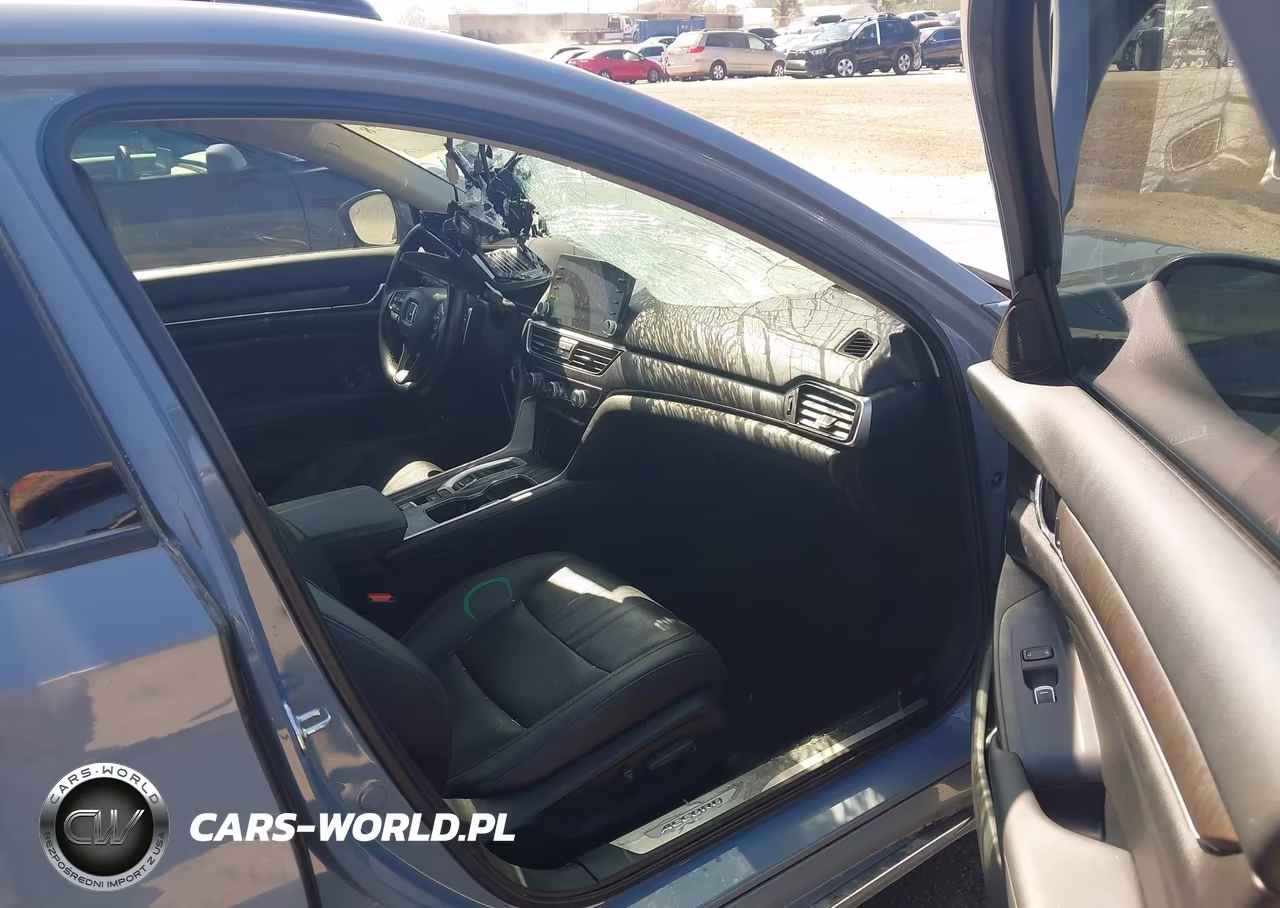 2022 Honda Accord Hybrid Touring VIN:1HGCV3F9XNA012181 - 5