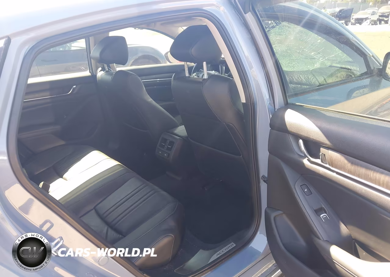 2022 Honda Accord Hybrid Touring VIN:1HGCV3F9XNA012181 - 8