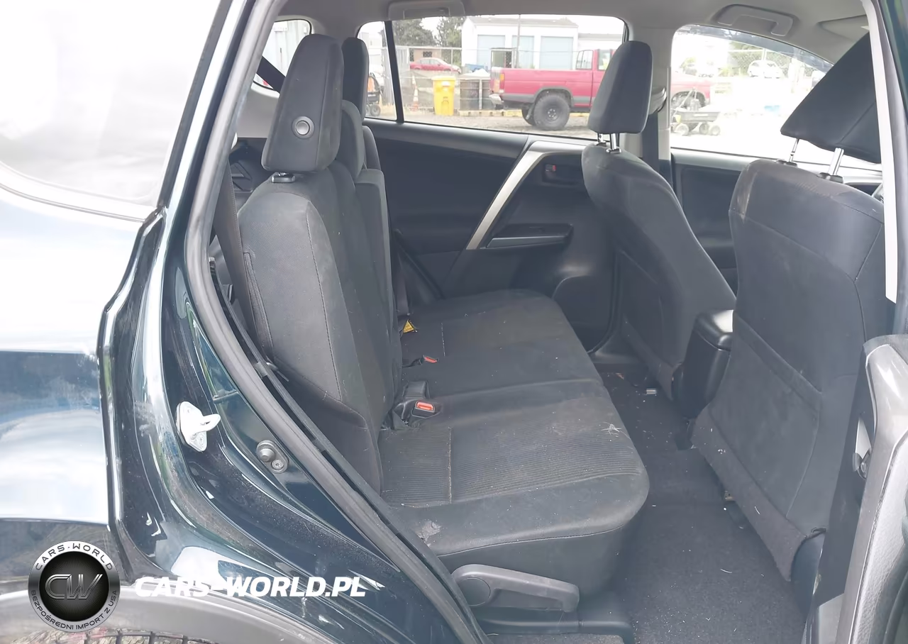 2017 Toyota Rav4 Le VIN:JTMBFREV0HJ146615 - 8