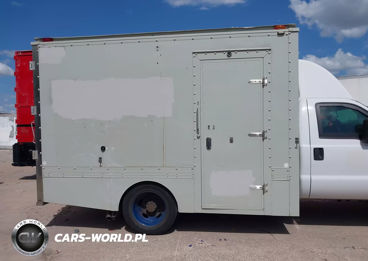 2016 Ford F-550 Chassis Xl VIN:1FDUF5GT1GEA30033 - 13