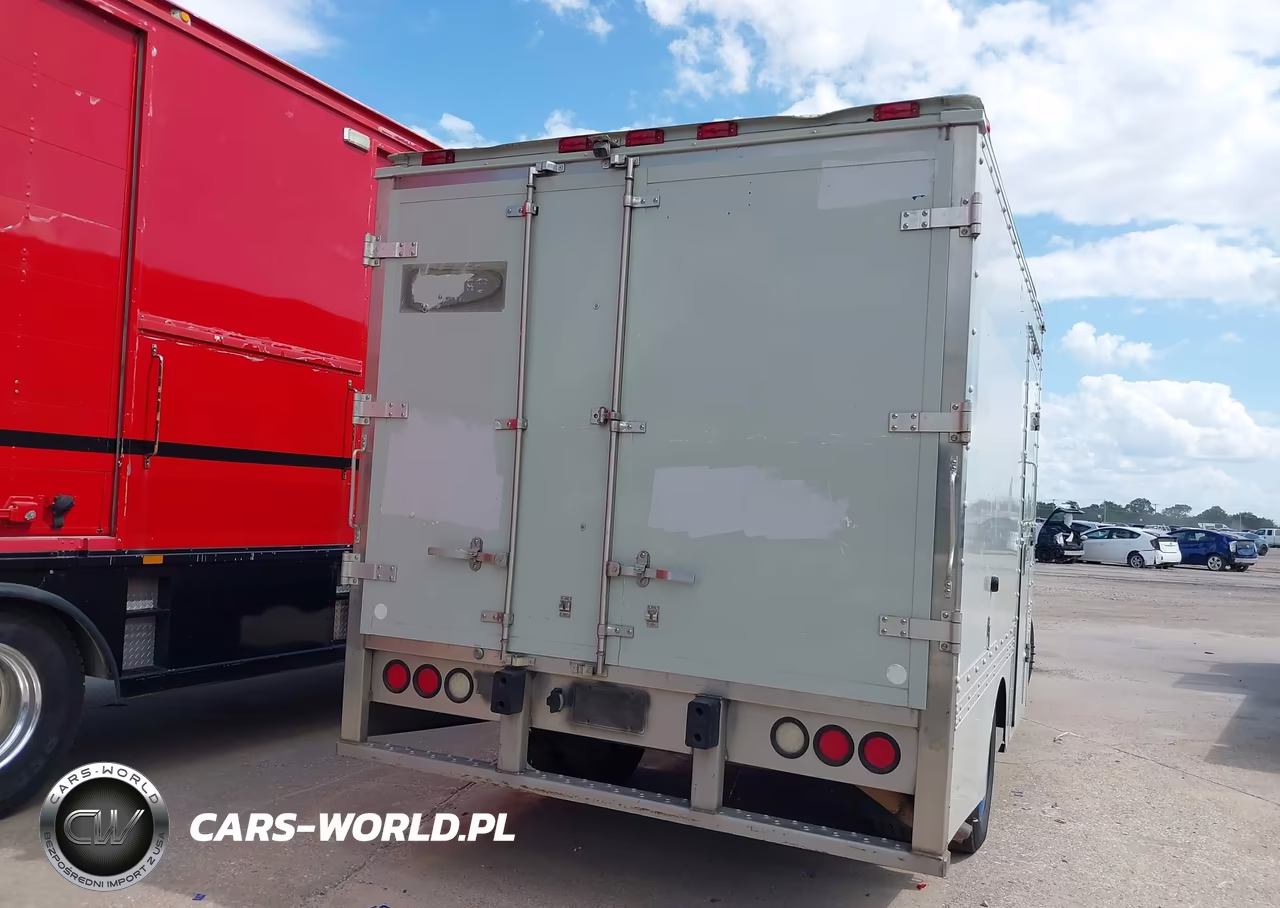 2016 Ford F-550 Chassis Xl VIN:1FDUF5GT1GEA30033 - 15