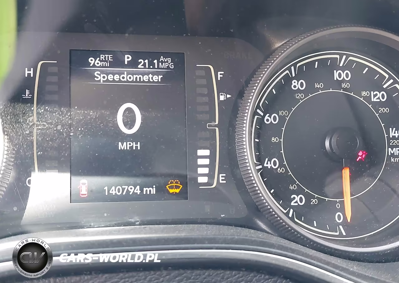 2019 Jeep Cherokee Latitude 4X4 VIN:1C4PJMCB6KD288649 - 15